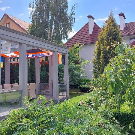 Отель Bortnichi House Киев Экстерьер фото