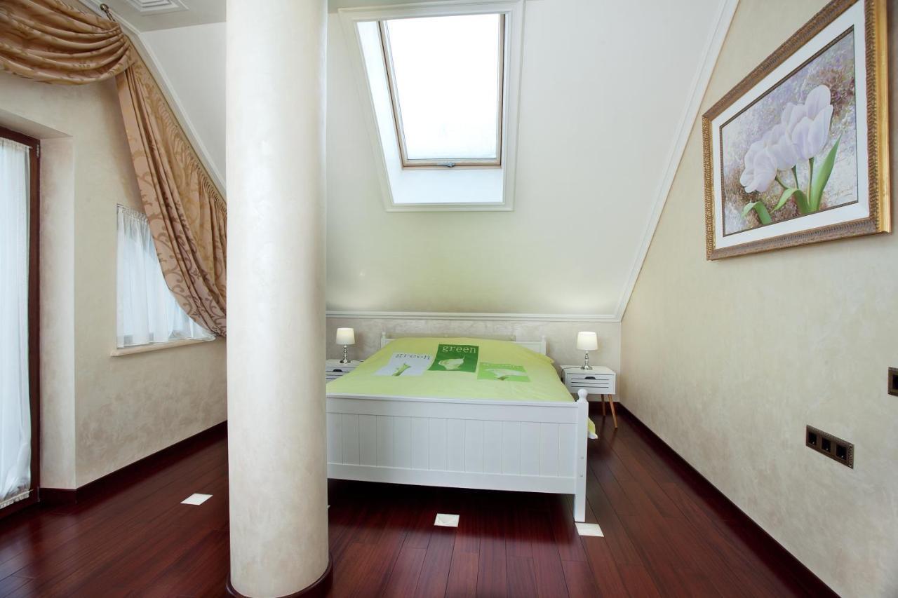 Отель Bortnichi House Киев Экстерьер фото