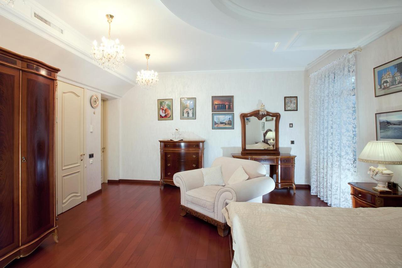 Отель Bortnichi House Киев Экстерьер фото